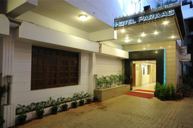 Hotel Paraag Bangalore Exteriör bild